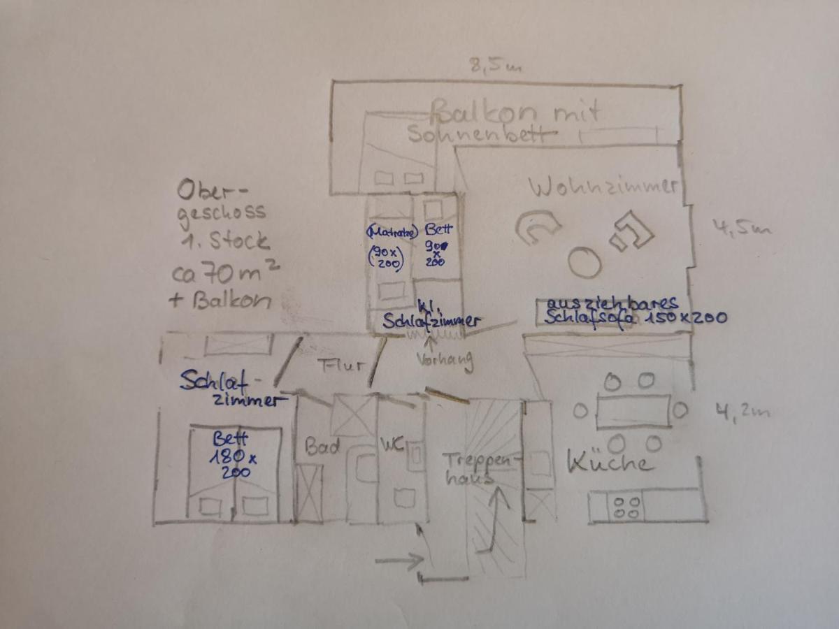 Ferienwohnung Im Haus Lotus Mit Grossem Balkon Und Garten Bad Urach Ngoại thất bức ảnh
